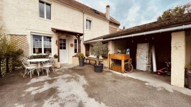 Maison mitoyenne 2 côtés vendu à Pont-Sainte-Maxence