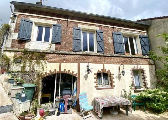Maison ancienne vendu à Ercuis