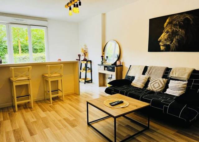 Appartement T1/2 vendu à Saint-Maximin