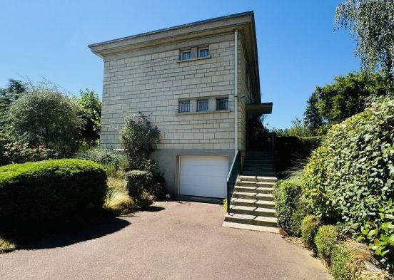 Maison mitoyenne 1 côté vendu à Verneuil-en-Halatte