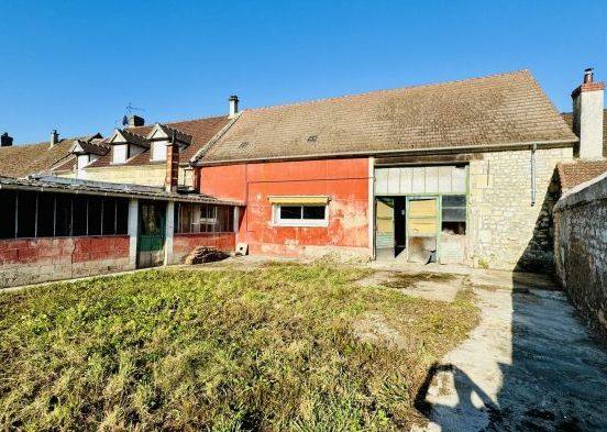 Maison ancienne vendu à Saint-Martin-Longueau