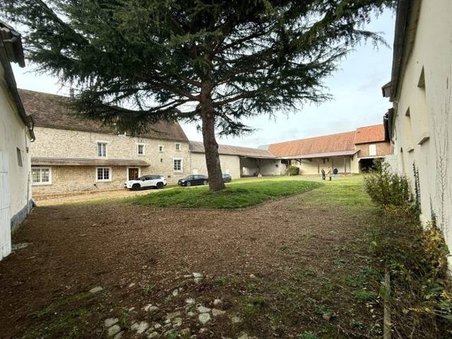 Maison ferme vendu à Crouy-en-Thelle