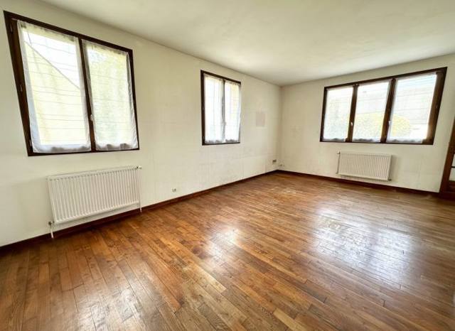 Maison traditionnelle vendu à Neuilly-en-Thelle