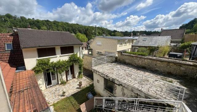 Maison mitoyenne 1 côté vendu à Verneuil-en-Halatte